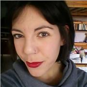 Insegnante madrelingua inglese con 8 anni di esperienza nella preparazione degli esami Cambridge offre lezioni personalizzate.